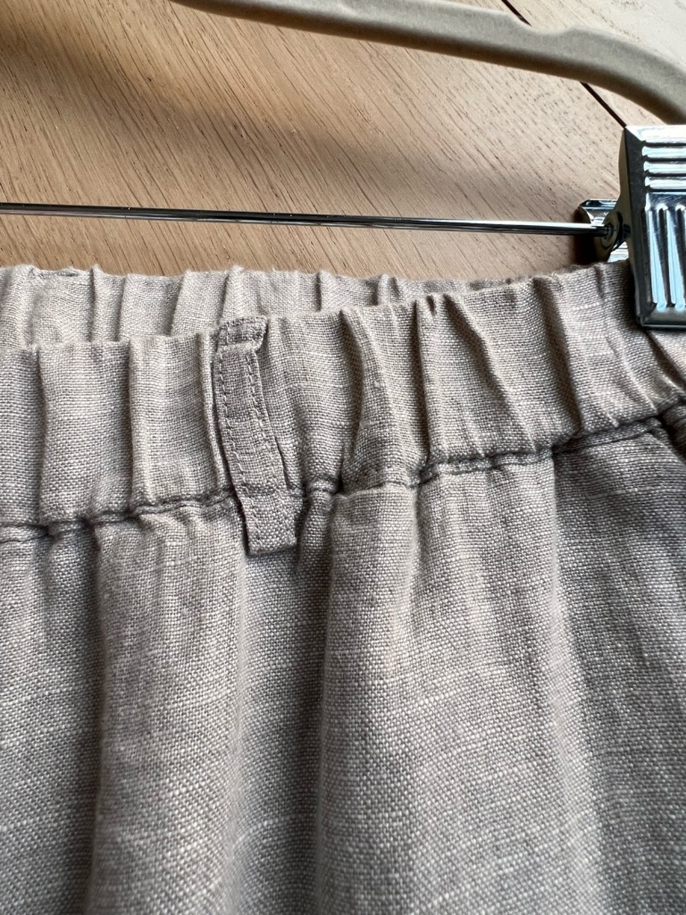 NWOT Quince Natural Beige Cropped Linen Pants. Size M - Picture 10 of 13